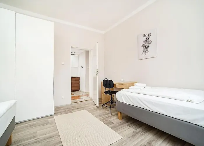 公寓 3 Bedroom Flat With Amazing Terrace 布拉格