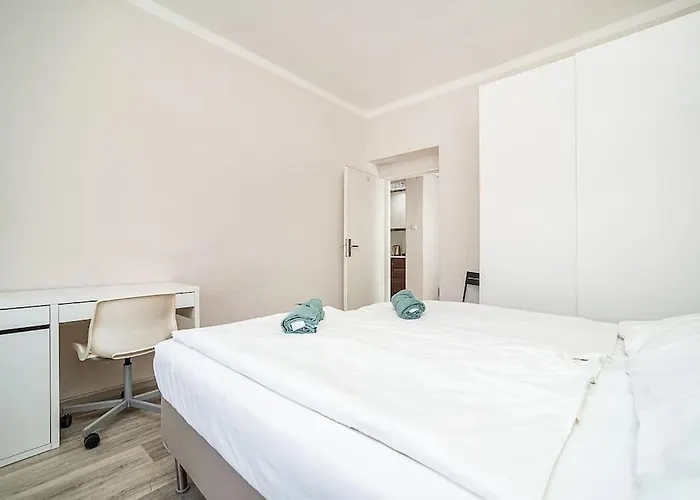公寓 3 Bedroom Flat With Amazing Terrace *