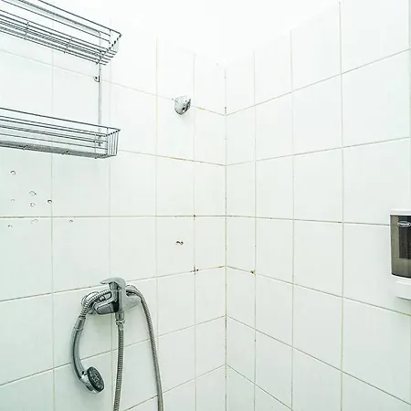 3 Bedroom Flat With Amazing Terrace *
