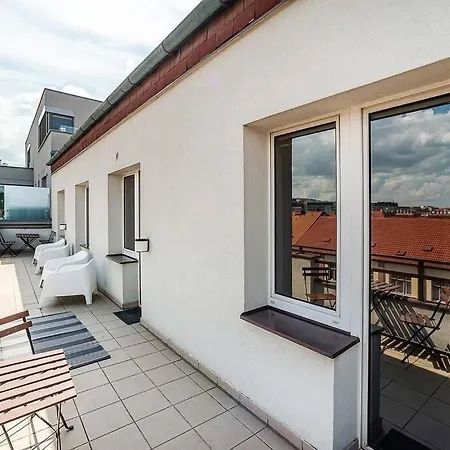 Lägenhet 3 Bedroom Flat With Amazing Terrace
