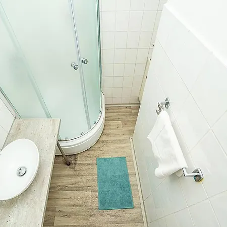 3 Bedroom Flat With Amazing Terrace Apartament